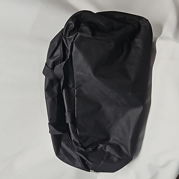 Pink Victoria’s Secret Duffle Bag With Sequions - Picture 3 of 3